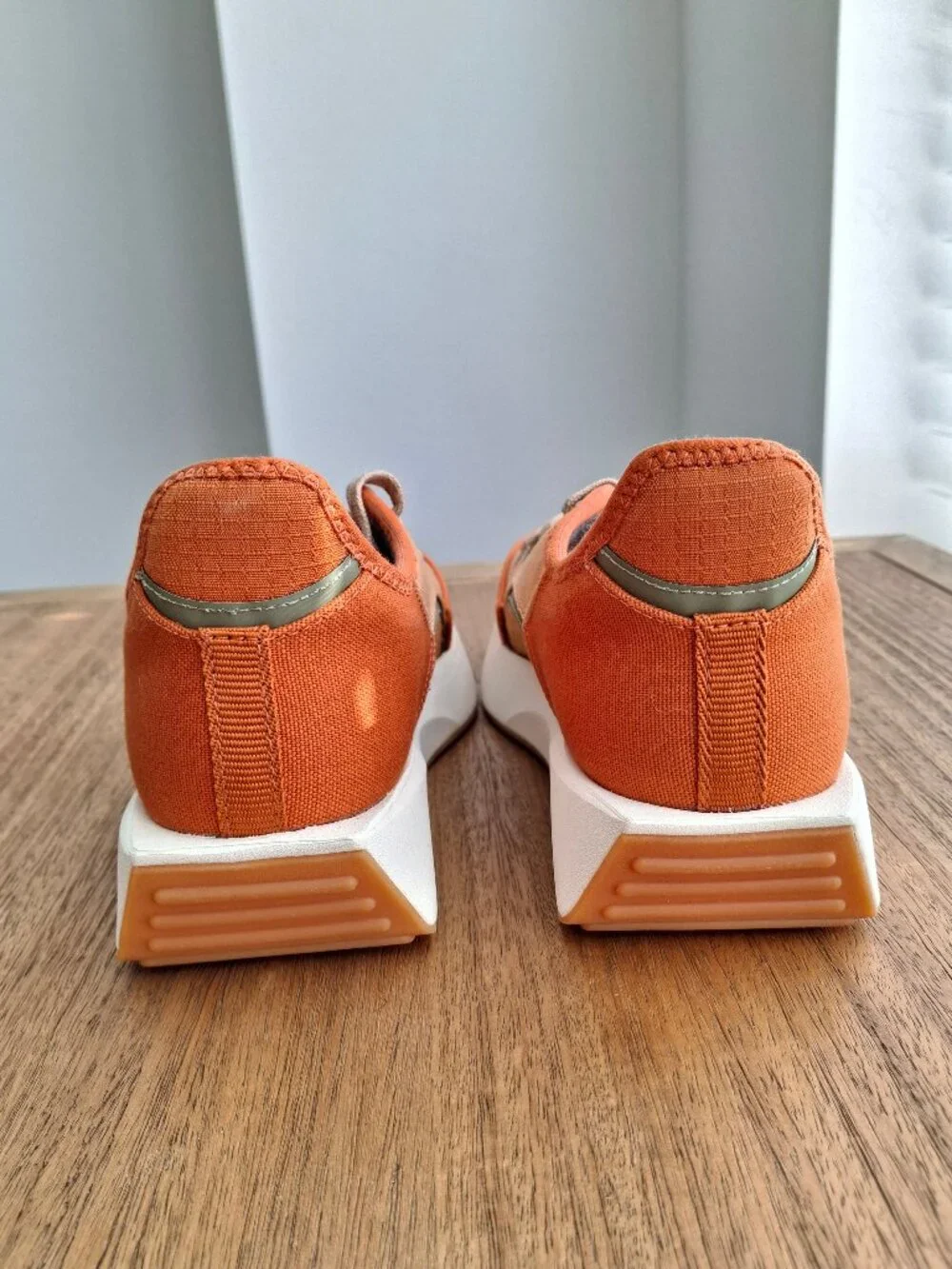 (New)‎ allbirds – Riser Sneakers (Honey Rust/Natural White) – Women's 9